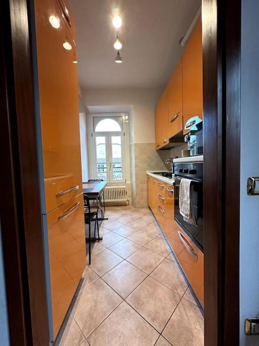 Comfy Apartment In Lecco 2 Εξωτερικό φωτογραφία