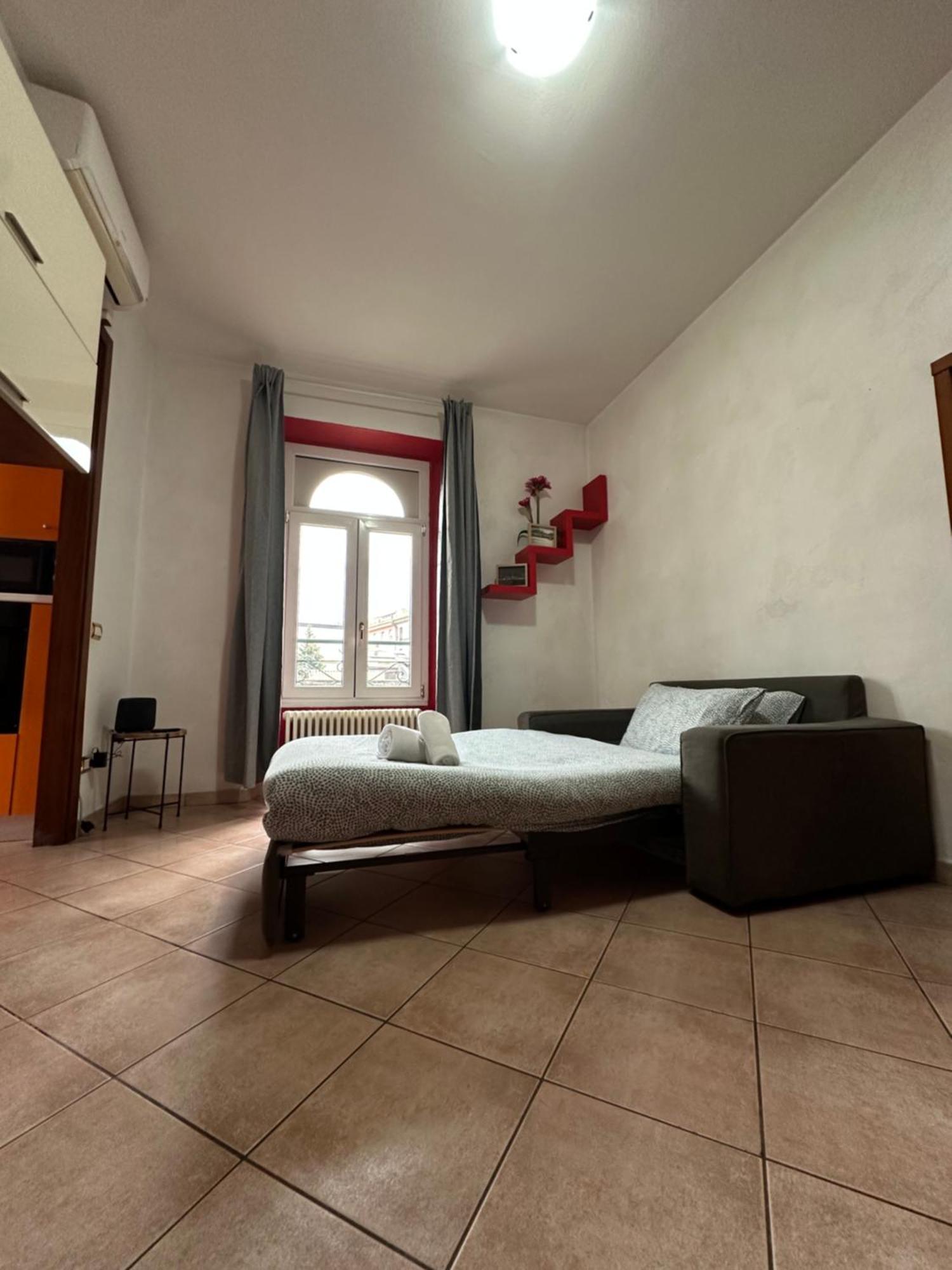 Comfy Apartment In Lecco 2 Εξωτερικό φωτογραφία